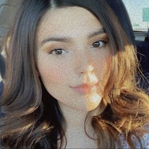 Meet your Posher, Serena